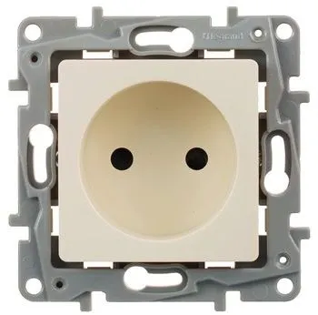 Розетка силов. Legrand Etika 672334 скрыт. штор. IP21 слоновая кость