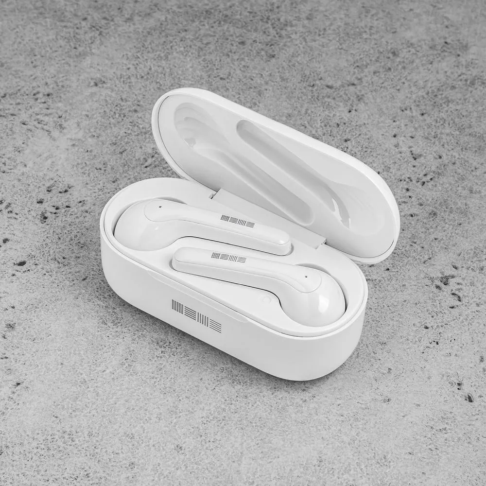 Гарнитура вкладыши Interstep TWS SBH-720 белый беспроводные bluetooth в ушной раковине (70963)