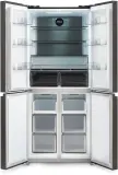 Холодильник Hyundai CM45043F 3-хкамерн. черная сталь Image